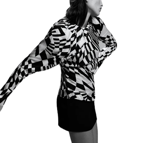 NWT Zara Black & Ivory Satin Front Pleat Asymmetrical Blouse - Bloggers Fave - L - Picture 16 of 16